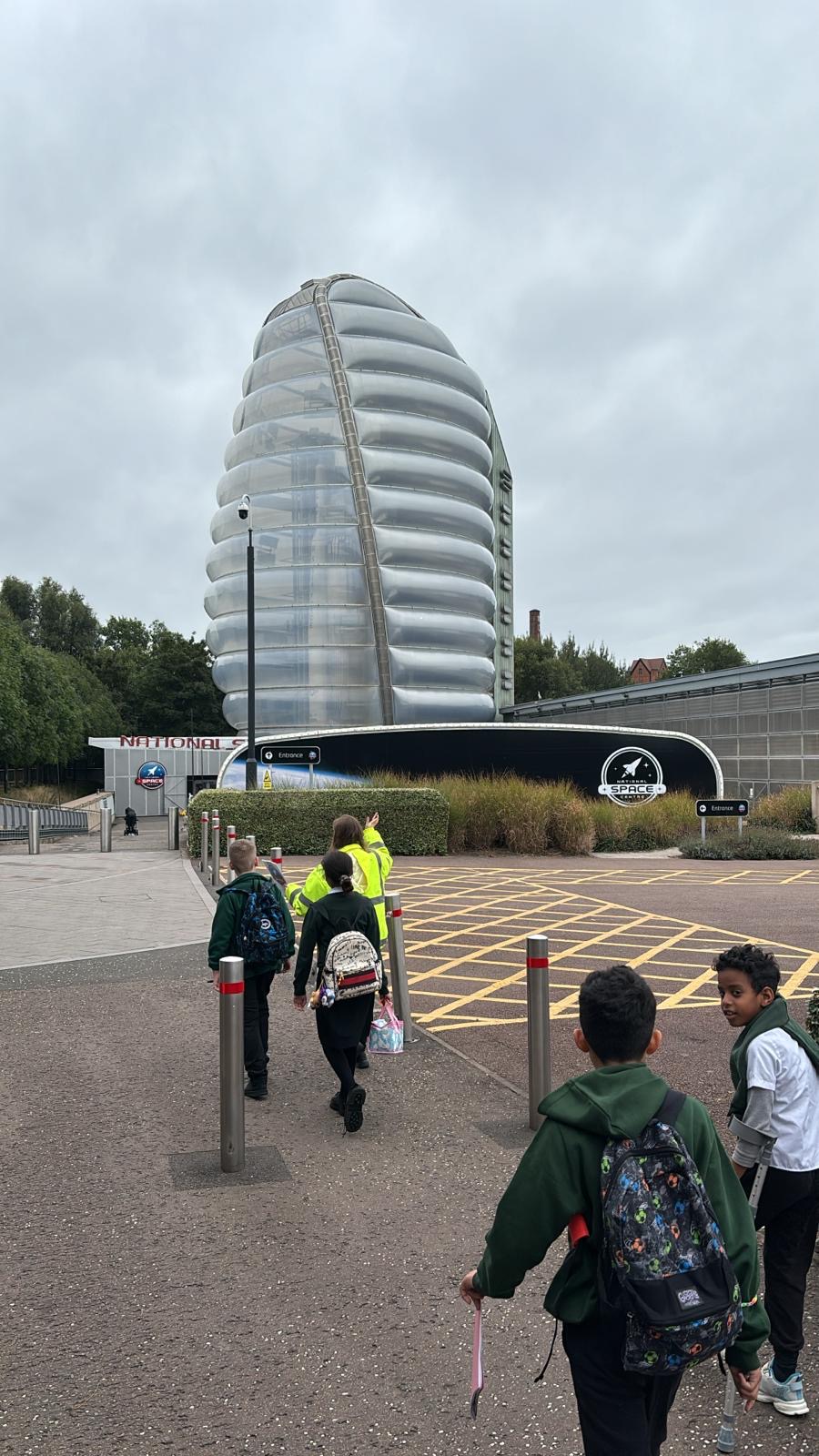 National Space Centre - Hawthorn Class have arrived safely